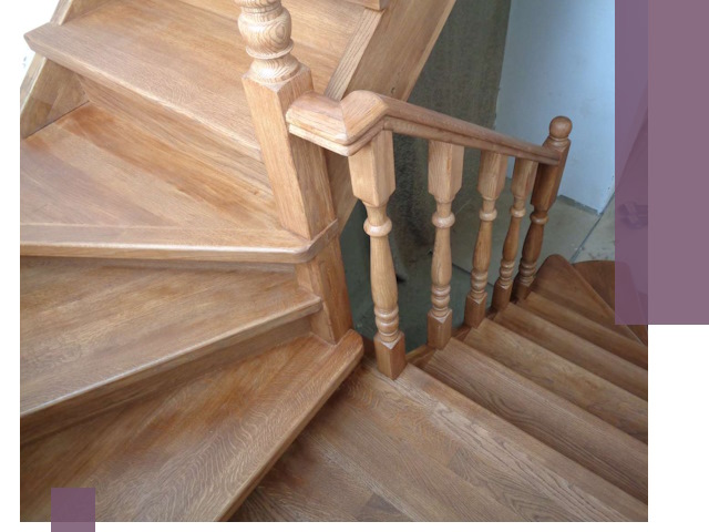 Дубовые лестницы под ключ в Владивостоке: изготовление и монтаж