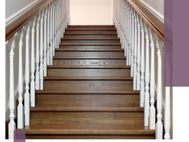 Лестницы из ясеня на заказ в Владивостоке — изготовление и монтаж