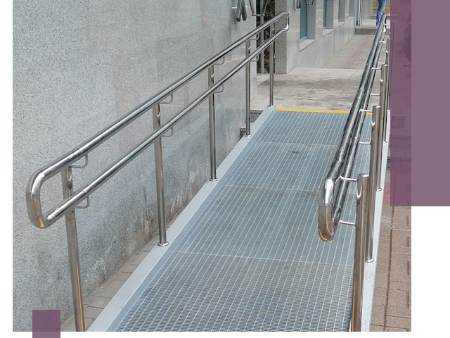 Пандусы для инвалидов в Владивостоке — изготовление и монтаж