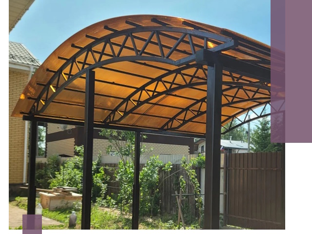 Изготовление навесов под ключ в Владивостоке из качественных материалов