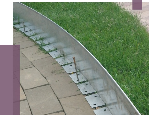 Металлические бордюры для тротуаров в Владивостоке от 8641 руб.