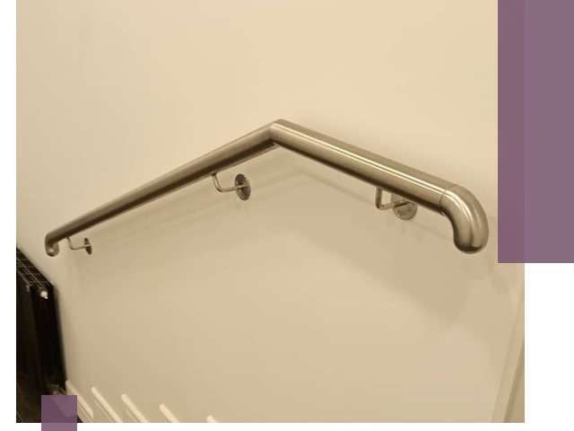 Изготовление пристенных поручней в Владивостоке под ключ за сроки